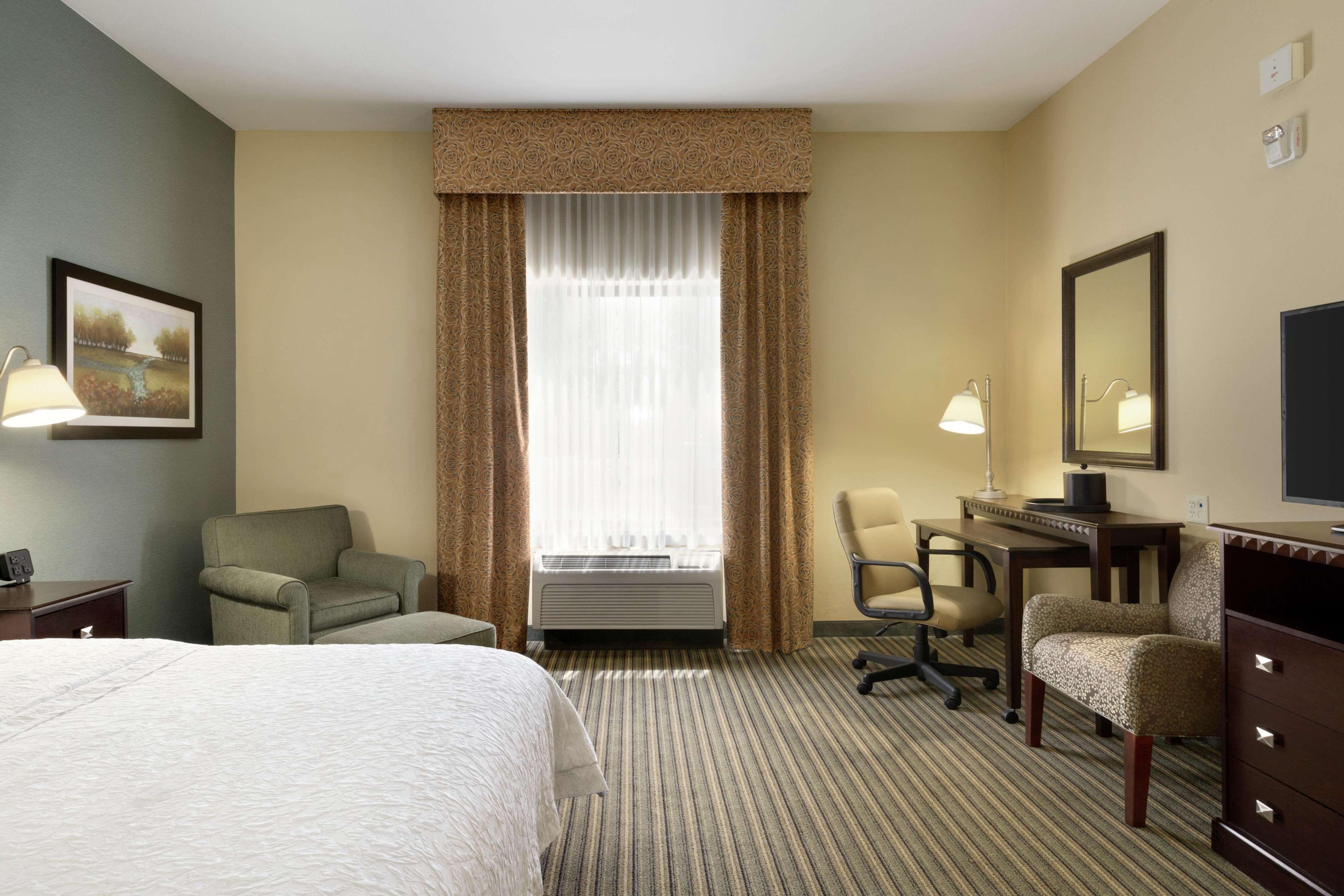 Hampton Inn & Suites Thousand Oaks Eksteriør bilde