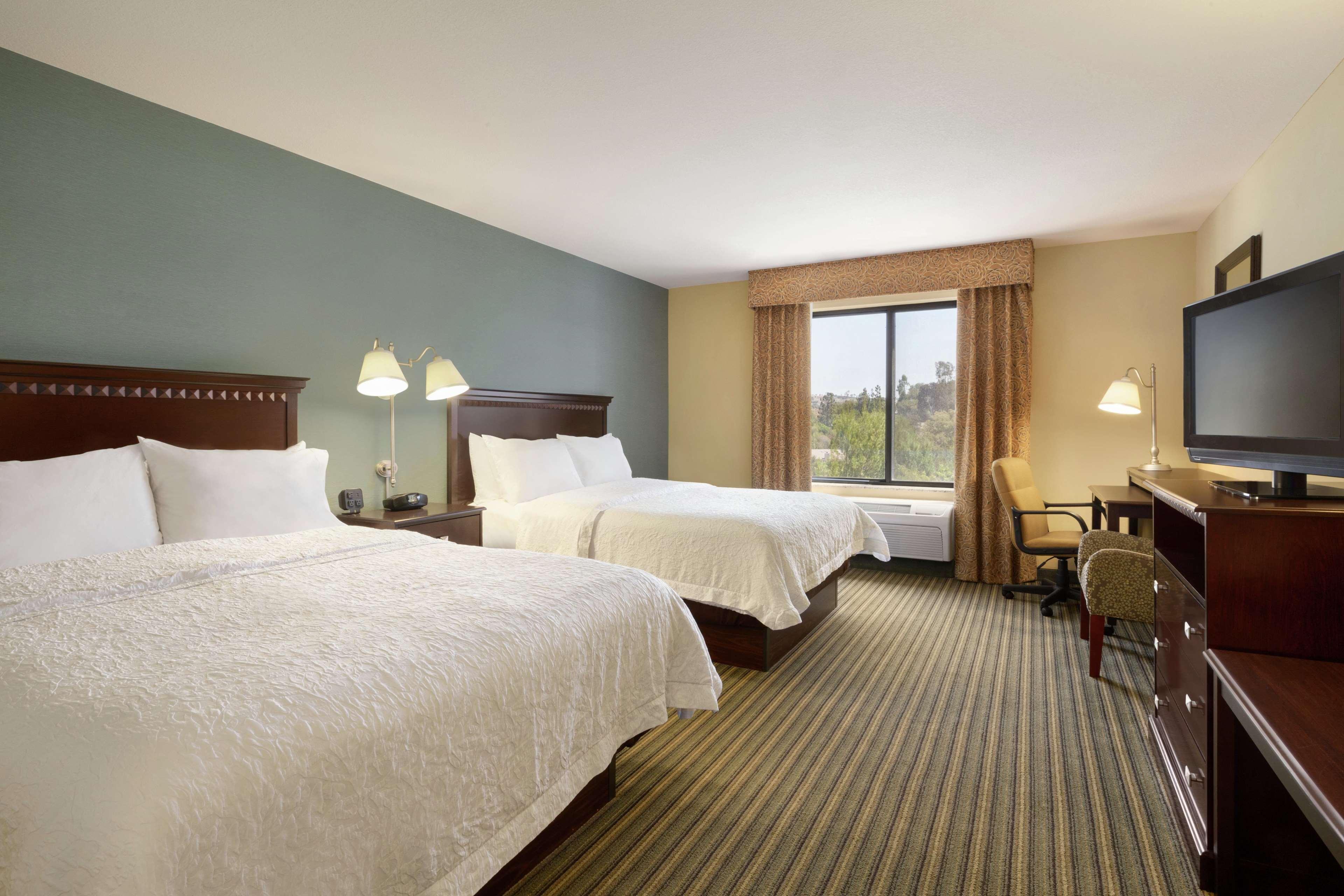 Hampton Inn & Suites Thousand Oaks Eksteriør bilde