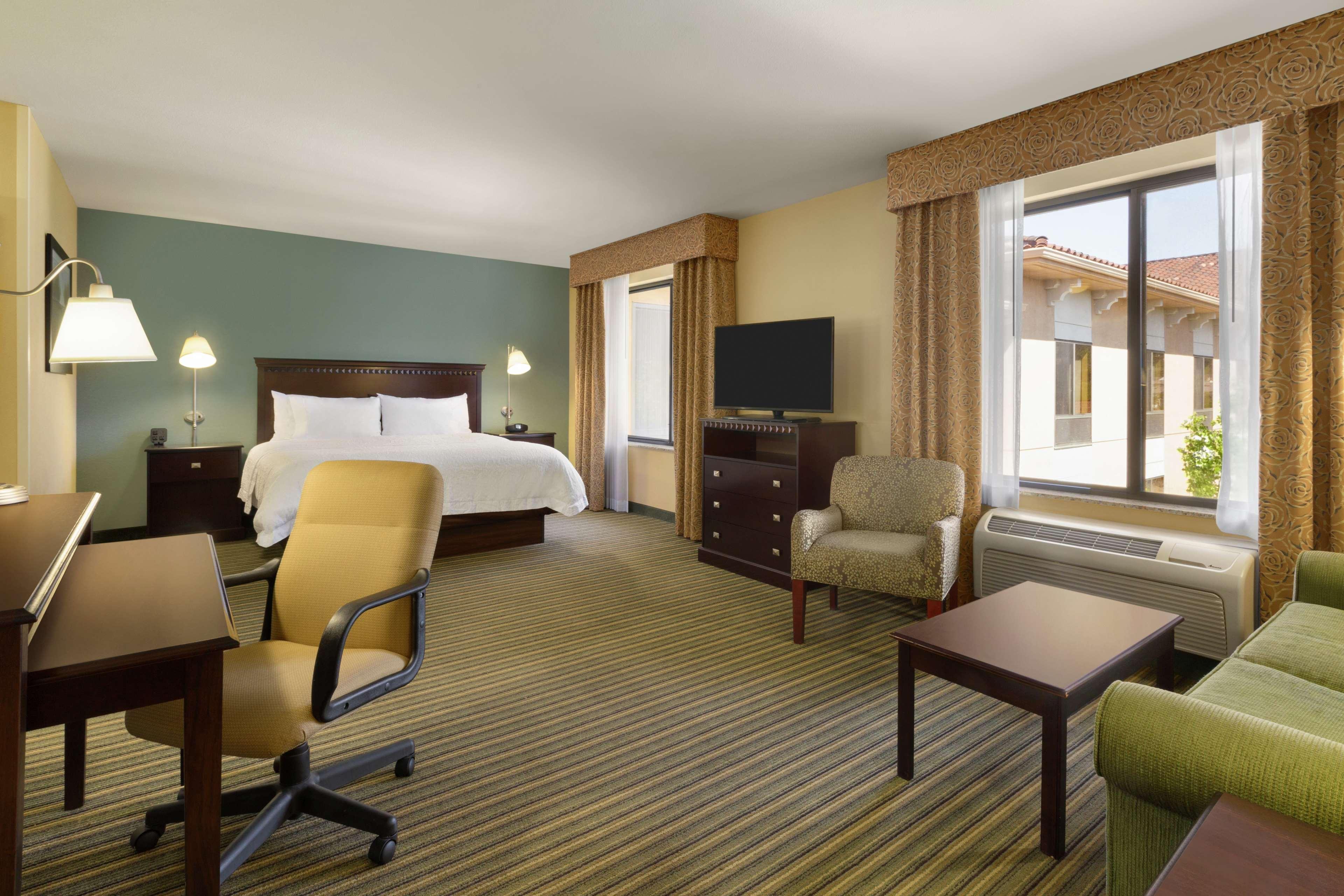 Hampton Inn & Suites Thousand Oaks Eksteriør bilde