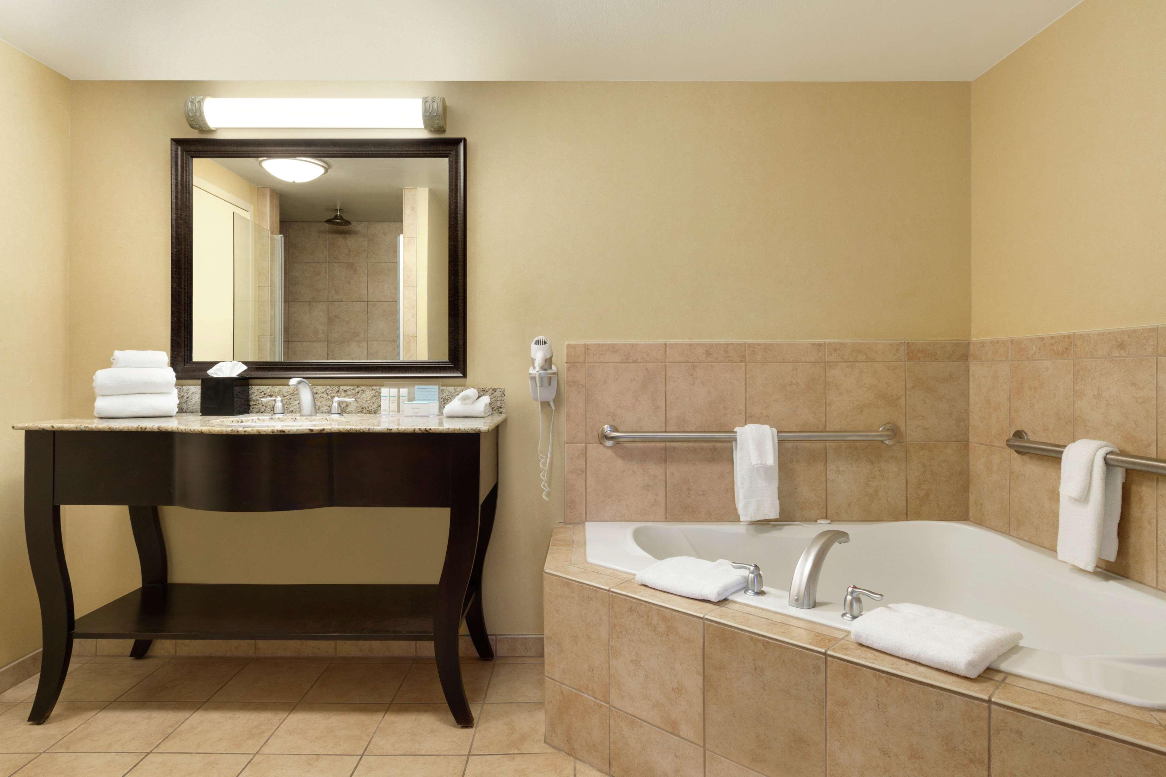 Hampton Inn & Suites Thousand Oaks Eksteriør bilde