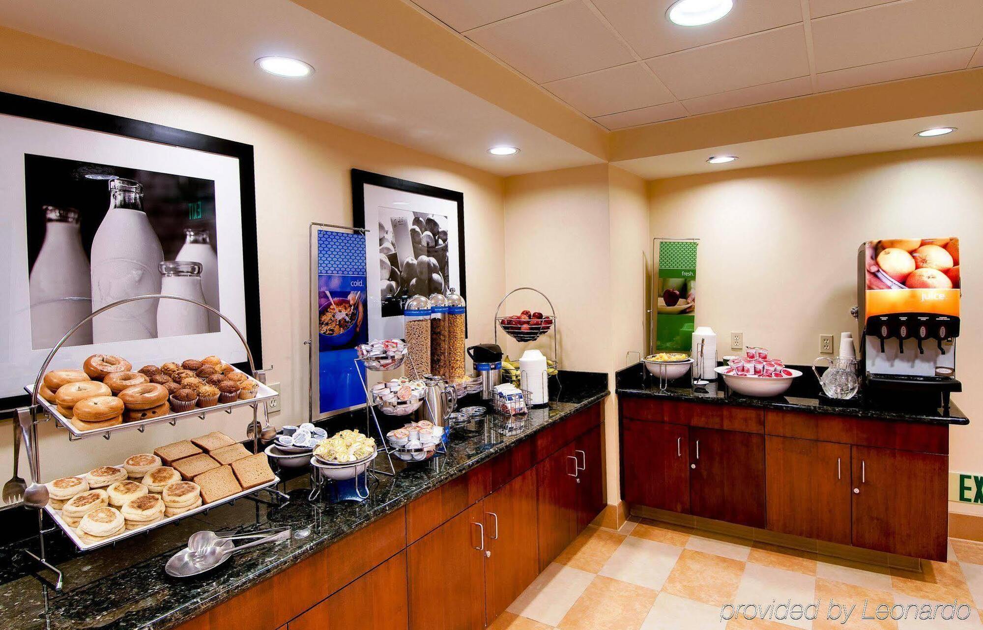 Hampton Inn & Suites Thousand Oaks Eksteriør bilde
